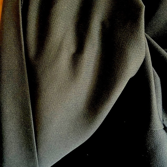 Women’s Nike Dri-Fit Running Long Sleeve Shirt - Picture 5 of 6